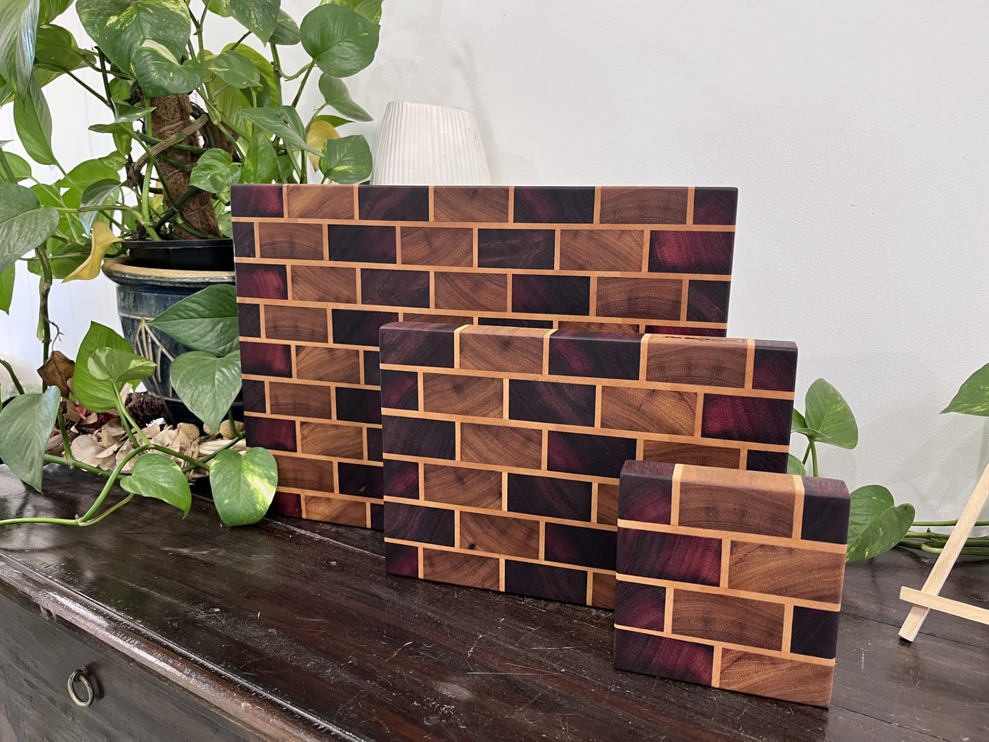 END GRAIN CUTTING BOARD - BRICK PATTERN