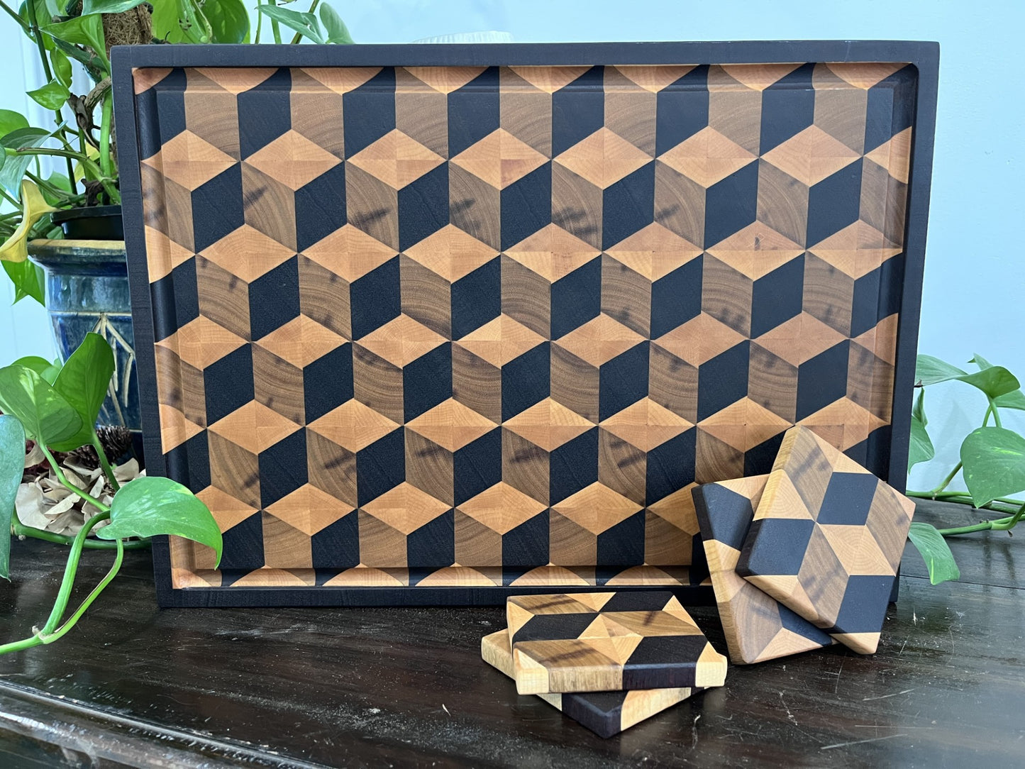END GRAIN CUTTING BOARD - 3D CUBE PATTERN