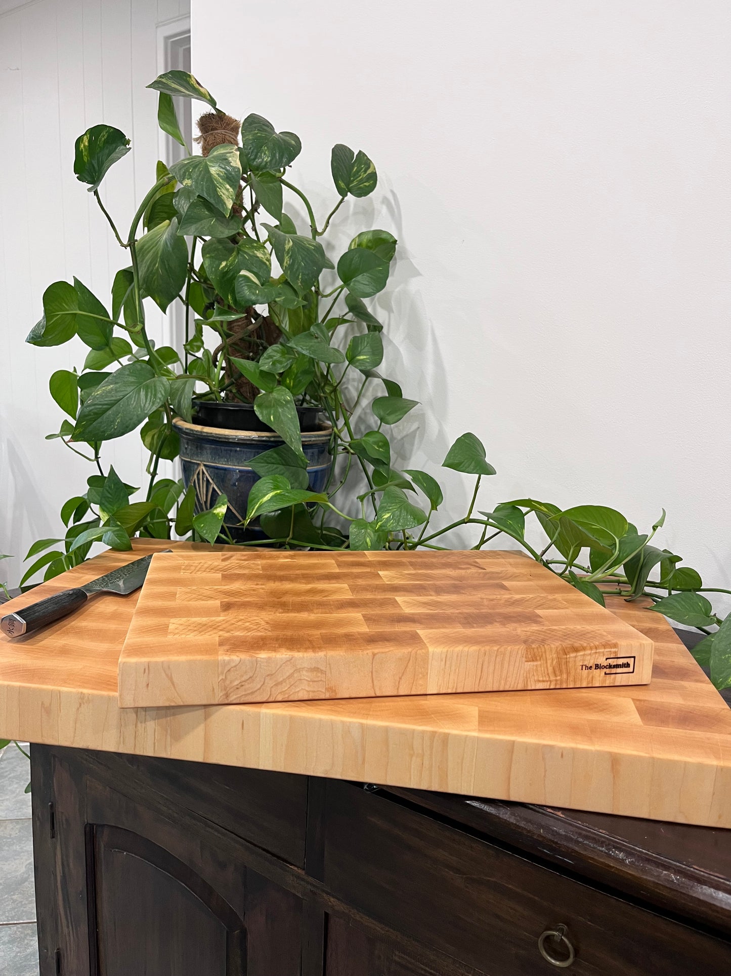 MAPLE END GRAIN CUTTING BOARD