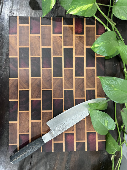 END GRAIN CUTTING BOARD - BRICK PATTERN
