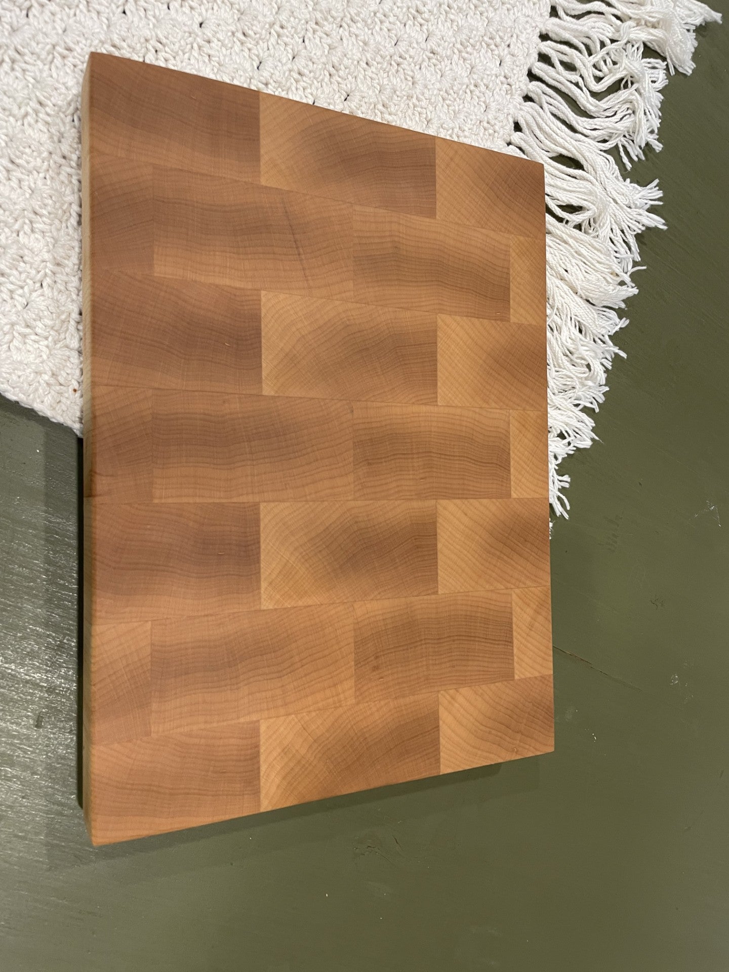 END GRAIN CUTTING BOARD - MAPLE SMALL