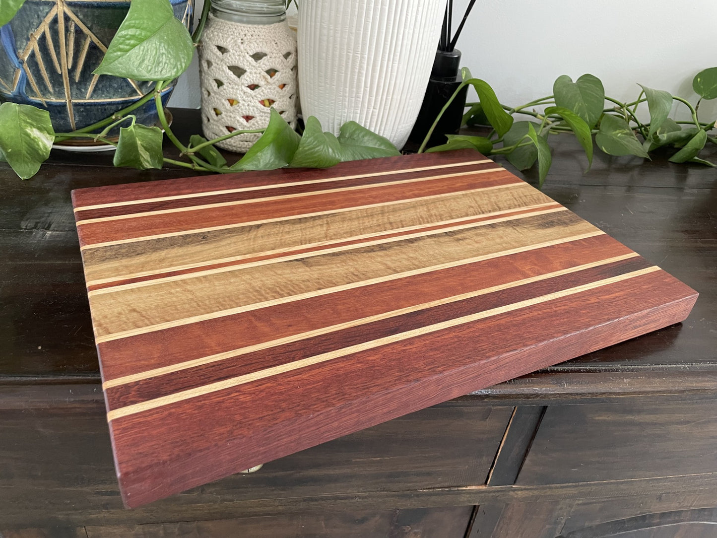 AUSTRALIAN CUTTING BOARD - EDGE GRAIN